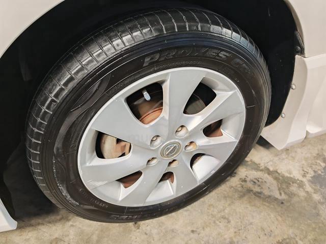 2014NissanSerena Hybrid 2.0(A)B/ListBolehLoanKedai - 3