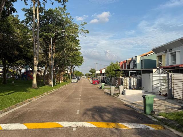Setia Tropika double Storey Fully renovated gated 24hours for sale 1