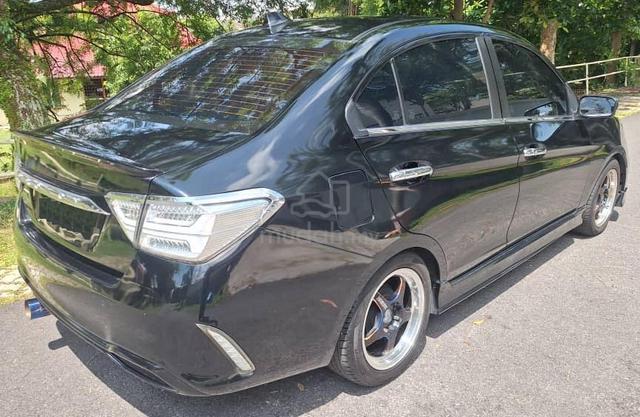 Proton Saga Premium S(A)FulLoan FullServis Waranty - 2