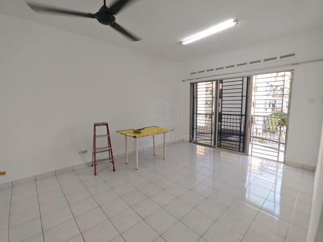 Selesa Puteri Condominium 1