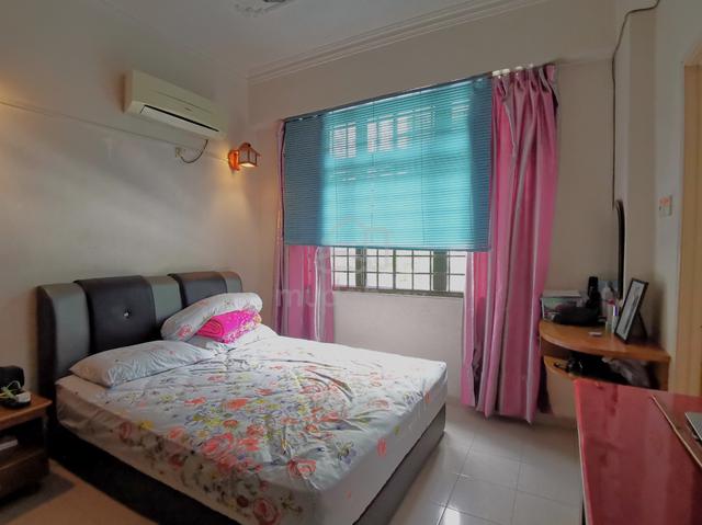 Penhill Condominium 5