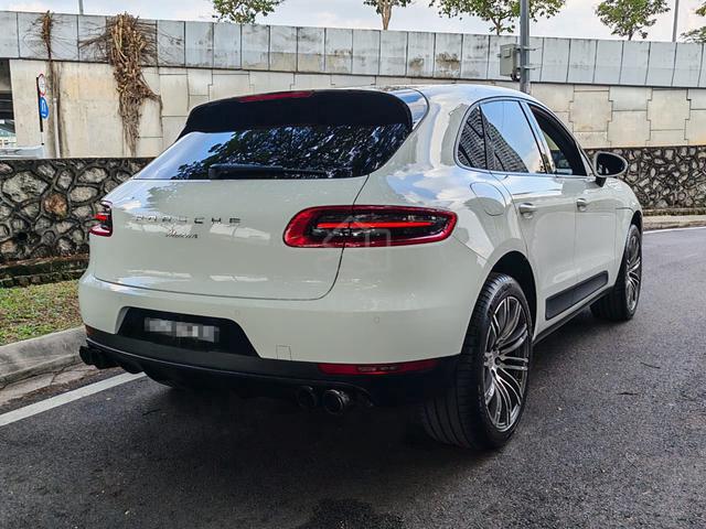 2018 Porsche MACAN 2.0 FACELIFT (A) Reg 2023 !! - 4