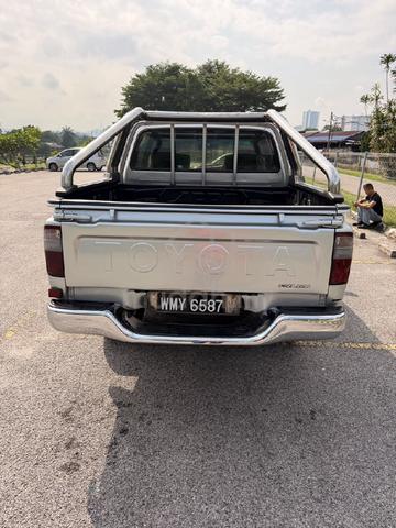 2004 Toyota HILUX 2.5 SR TURBO MY03 KDN190 (A) - 2