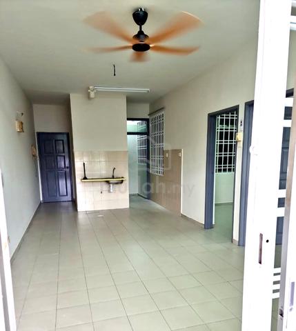 Lake View Suites 1