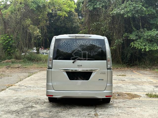 2013 Nissan SERENA 2.0 S-HYBRID HIGHWAY STAR - 5