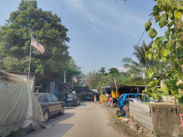 Industrial Land Flatland Sale, Beranang, Selangor 1