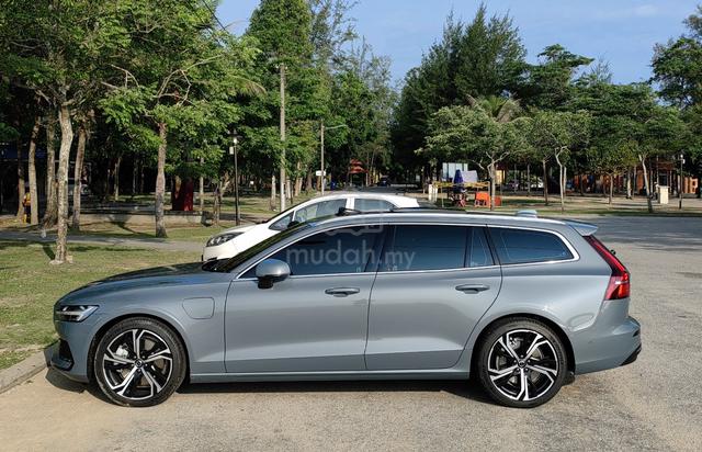 2023 Volvo V60 2.0 T8 RECHARGE ULTIMATE - 3