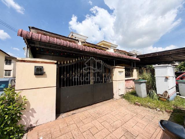 (Renovated) Double Storey Taman Sri Pulai Perdana, Skudai Johor 1
