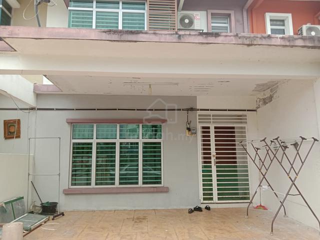 Bilik single dan sharing Taman Pelangi Semenyih dan apt baiduri 1