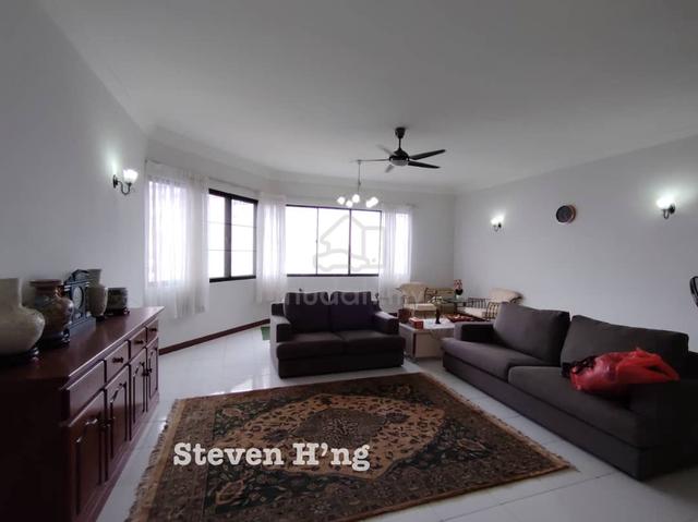 Sri Pangkor (Pulau Tikus) 1