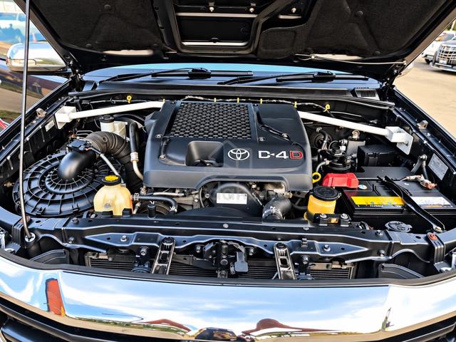 2015 Toyota HILUX 3.0 G TRD SPORTIVO MY14 KUN26R - 2