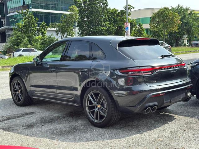 2023 Porsche MACAN T 2.0 / SPORT CHRONO / RED SEAT - 4