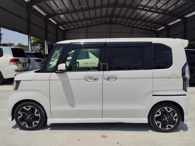 Honda N BOX CUSTOM TURBO ✅HIGH LOAN✅LTA✅PCS✅P/DOOR - 4