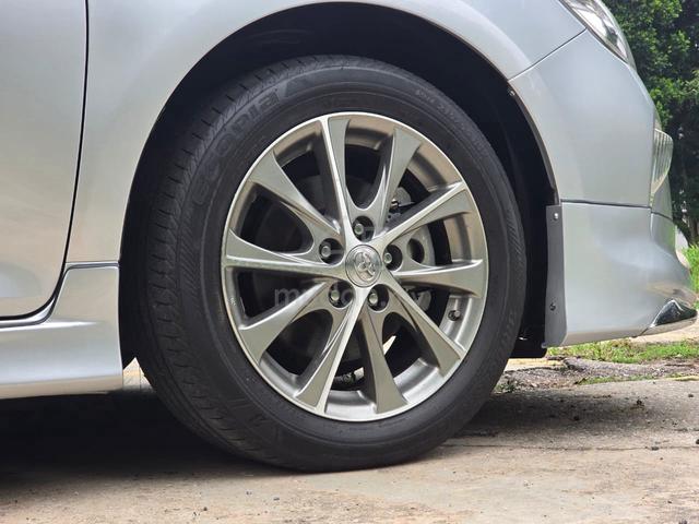 2017 Toyota CAMRY 2.5 HYBRID LUXURY AVV50R - 4