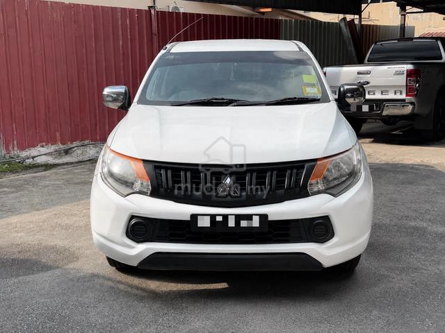 2015/2016 Mitsubishi TRITON 2.5 (M) LOAN KEDAI - 2