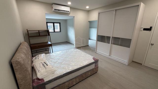 Master Room at Taman Desaria near Sunway Pyramind & Taylor's Universty 1