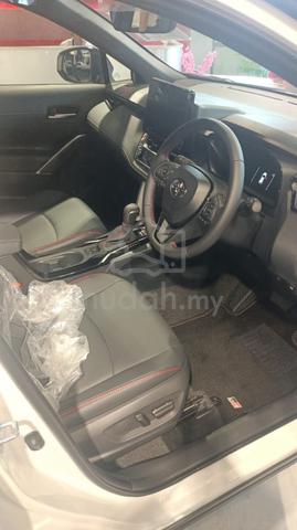 2026 Toyota COROLLA CROSS 1.8 HYBRID GR SPORT - 5