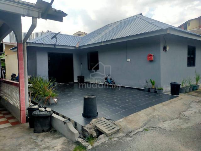 Land with Bungalow Single Storey Kampung Sri Gombak Indah Batu Caves 1