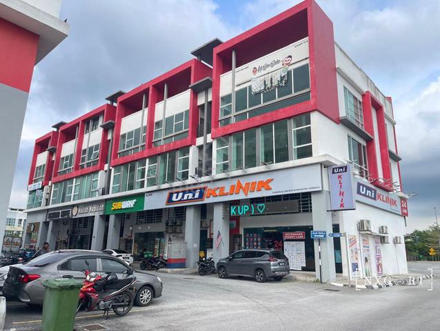 Ground Floor Shop Pusat Perdagangan Banting (Jalan Cemerlang) RENT 1