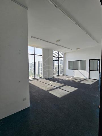 Third Floor office with Lift at Vervea Batu Kawan for rent 1