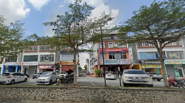 Nusa Sentral 3 Storey Shop For Sale 1