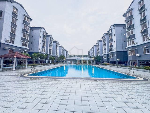 Goodyear Court 10 1