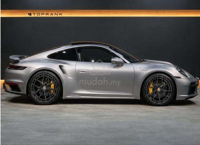 2022 Porsche 911 Carrera Turbo S - 3