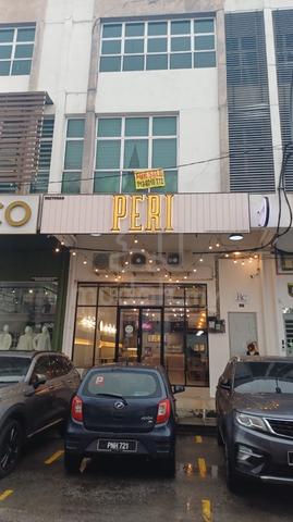 Parking much..3minute can walk to KPJ bukit mertajam. 1
