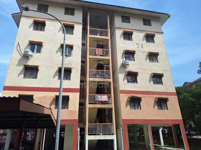 Flat PKNS Seksyen 7 Shah Alam 1