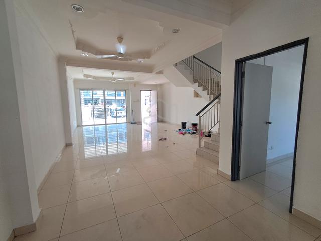 3-Storey Terrace House Taman Aman Permai Bangi Kajang 1