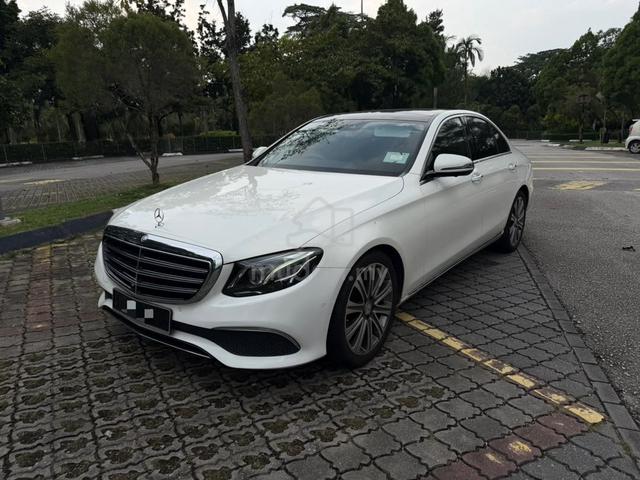 2017 Mercedes Benz E250 EXCLUSIVE LOW MILLEAGE! - 2
