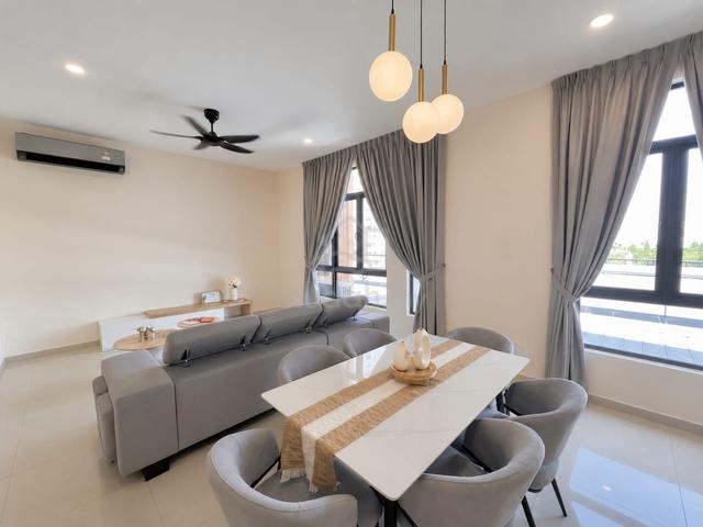 Newly Renovated Fully Furnished Eden by the Parque Townhouse for Rent 1
