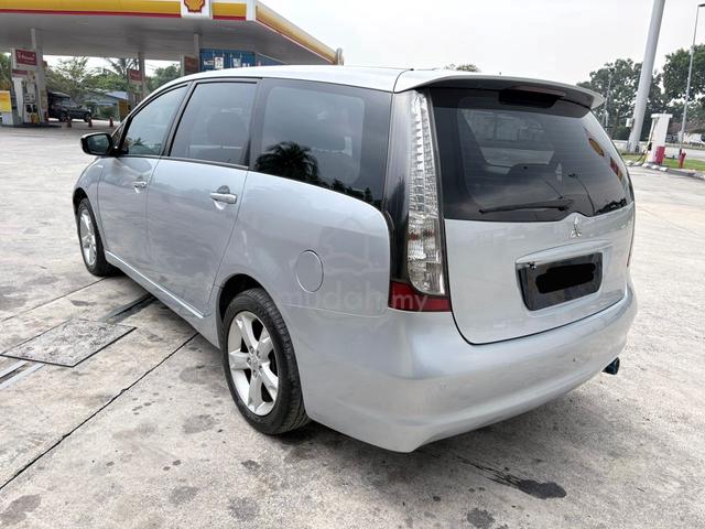 2007 CASH OTR Mitsubishi GRANDIS 2.4 (A) - 4
