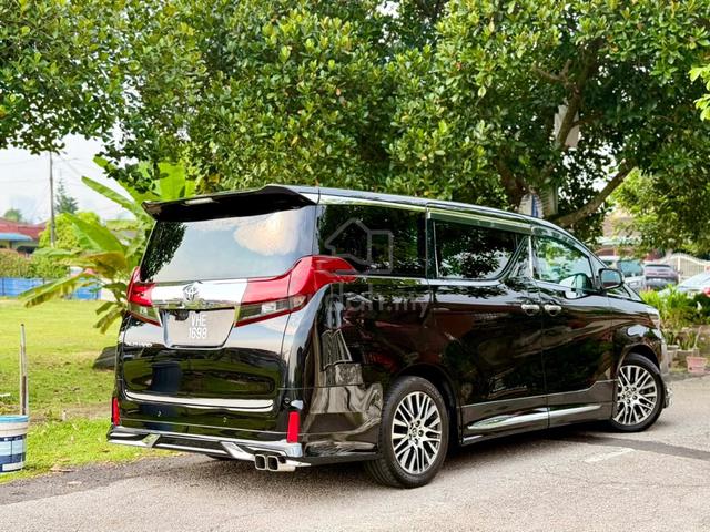 ON THE ROAD 2017 Toyota ALPHARD 2.5 2.5 SC (A) - 3