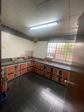Freehold 2 Storey Terrace House Bandar Bukit Raja Klang 4