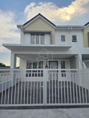 Rumah Untuk Disewa End Lot Double Storey Eka Heights Sendayan Seremban 1