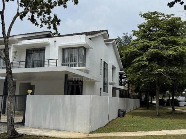 CORNER LOT Double Storey Terrace Summerglades, Cyberjaya 1