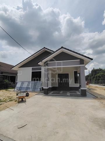 Banglo 1 tingkat Melor 1