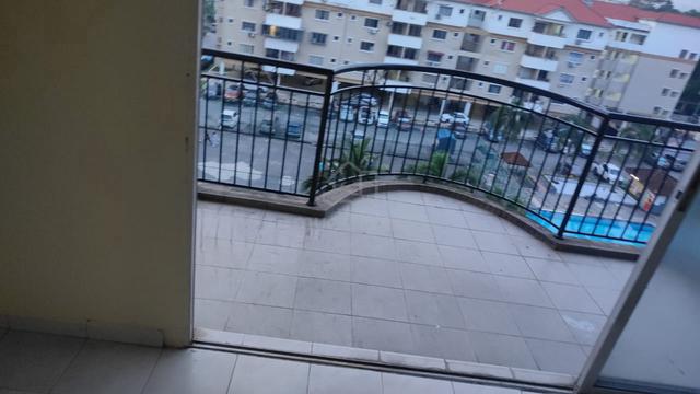 Golden Villa 1