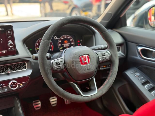 Honda CIVIC TYPE R FL5 FULL LOAN - 3