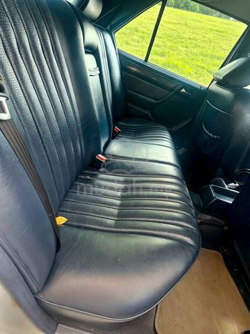 Mercedes Benz E280 ELEGANCE (CKD) tip top local - 5