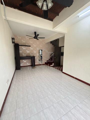 Palm Court Town House 1