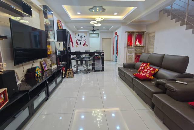 3 Storrey House Fully Furnished 1