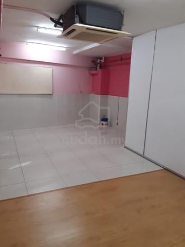 The CEO Ground Floor Shoplot 1100sqft Renovated Bayan Lepas 1