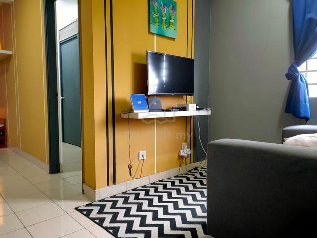 ROOM at Selayang, Magna ville| Lelaki | Free Internet & Fully Furnish 1