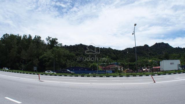 Gombak 2.4 acre[Freehold] at mrr2 highway for sale [Near GITT] 2