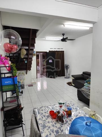 Bandar Seri Alam Double Storey Low Cost / Masai 1