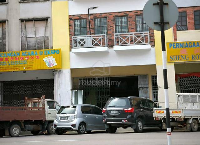 Indahpura Kulai Shoplot First Floor 2 Partition Room For Rent 1