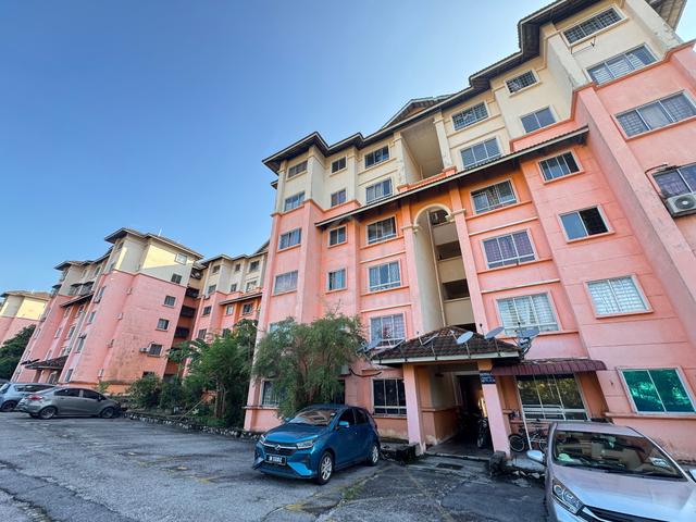 Pangsapuri Astana Alam 2 1