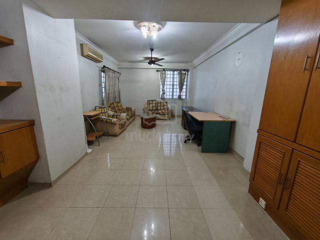 Ridzuan Condominium 1